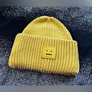 Acne studios beanie brand new never worn.